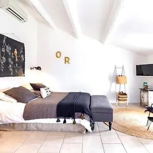 suite-sur-la-sorgue.fr-provencehotel.com/